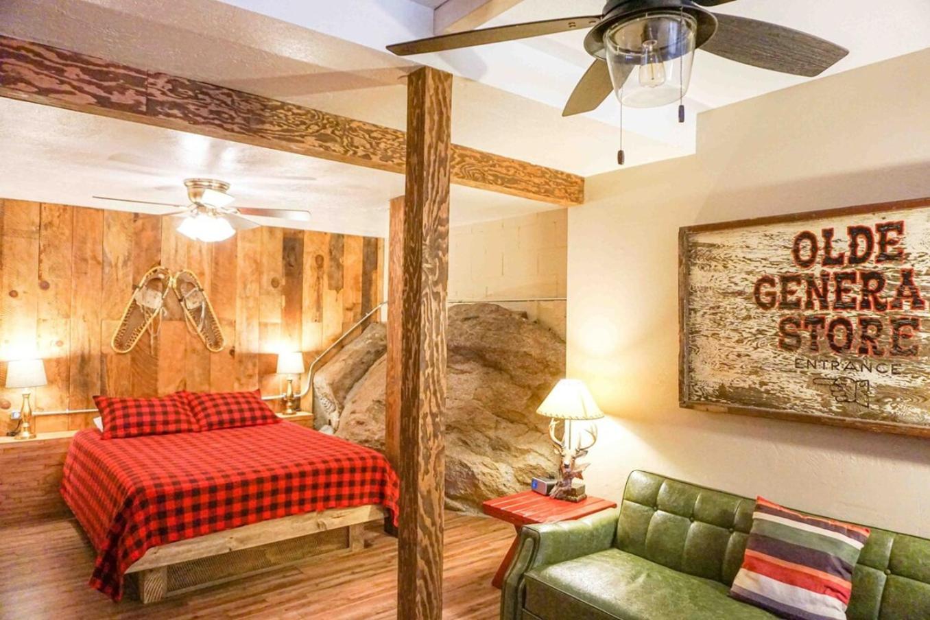 Multi-family Mountain Getaway Hébergement de vacances Shaver Lake